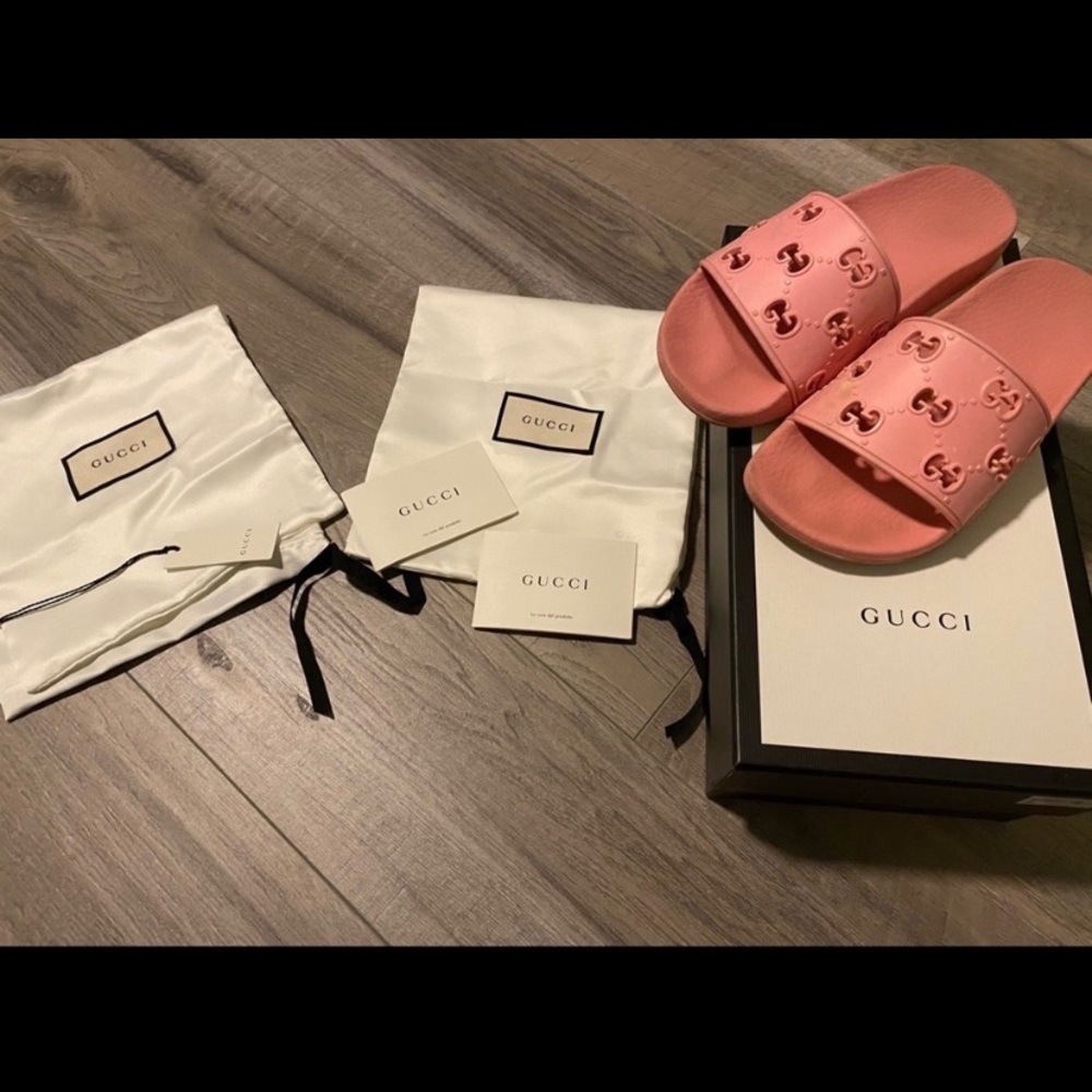 Gucci authentic slides pink